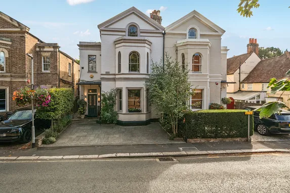 High Street, Datchet, SL3