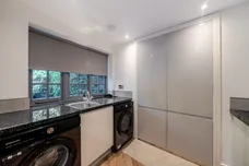 Byfleet Road, Cobham, KT11 photo 9