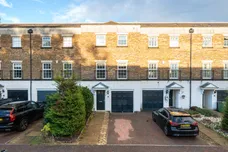 Cavendish Walk, Epsom, KT19 photo 1