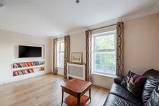 Cavendish Walk, Epsom, KT19 photo 2