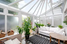 Cavendish Walk, Epsom, KT19 photo 4