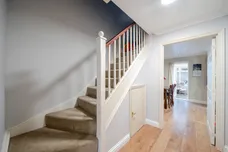 Cavendish Walk, Epsom, KT19 photo 8