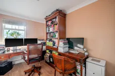 Cavendish Walk, Epsom, KT19 photo 9