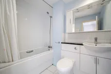 Cavendish Walk, Epsom, KT19 photo 12