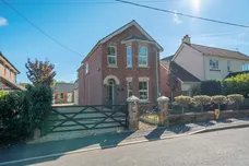 Ash Green Road, Aldershot, GU12 photo 1