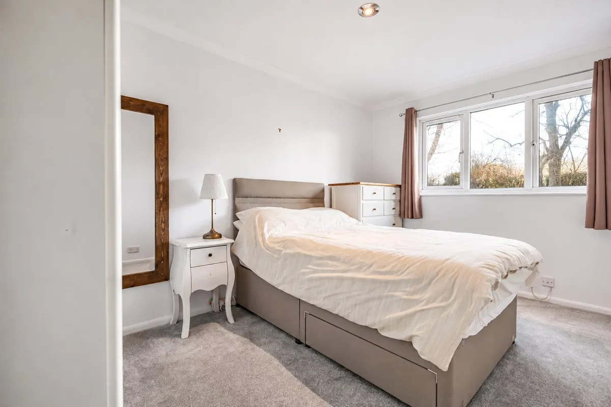 Tilebarn Close, Henley-on-Thames, Oxfordshire, RG9