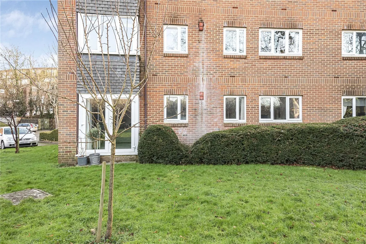 Tilebarn Close, Henley-on-Thames, Oxfordshire, RG9