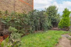 Replingham Road London SW18 photo 10