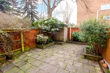 Holm Oak Close London SW15 photo 4