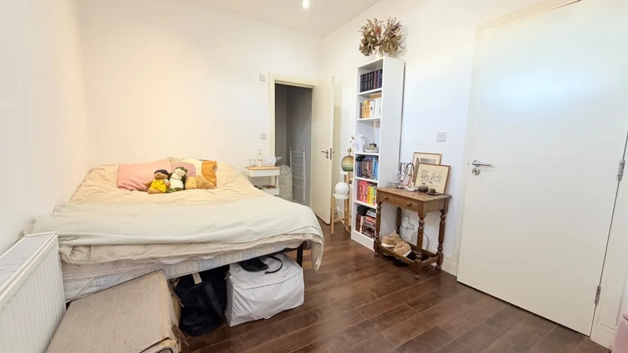 Coleridge Road London N8 photo 13
