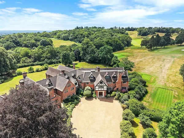 Neb Lane, Oxted, Surrey, RH8