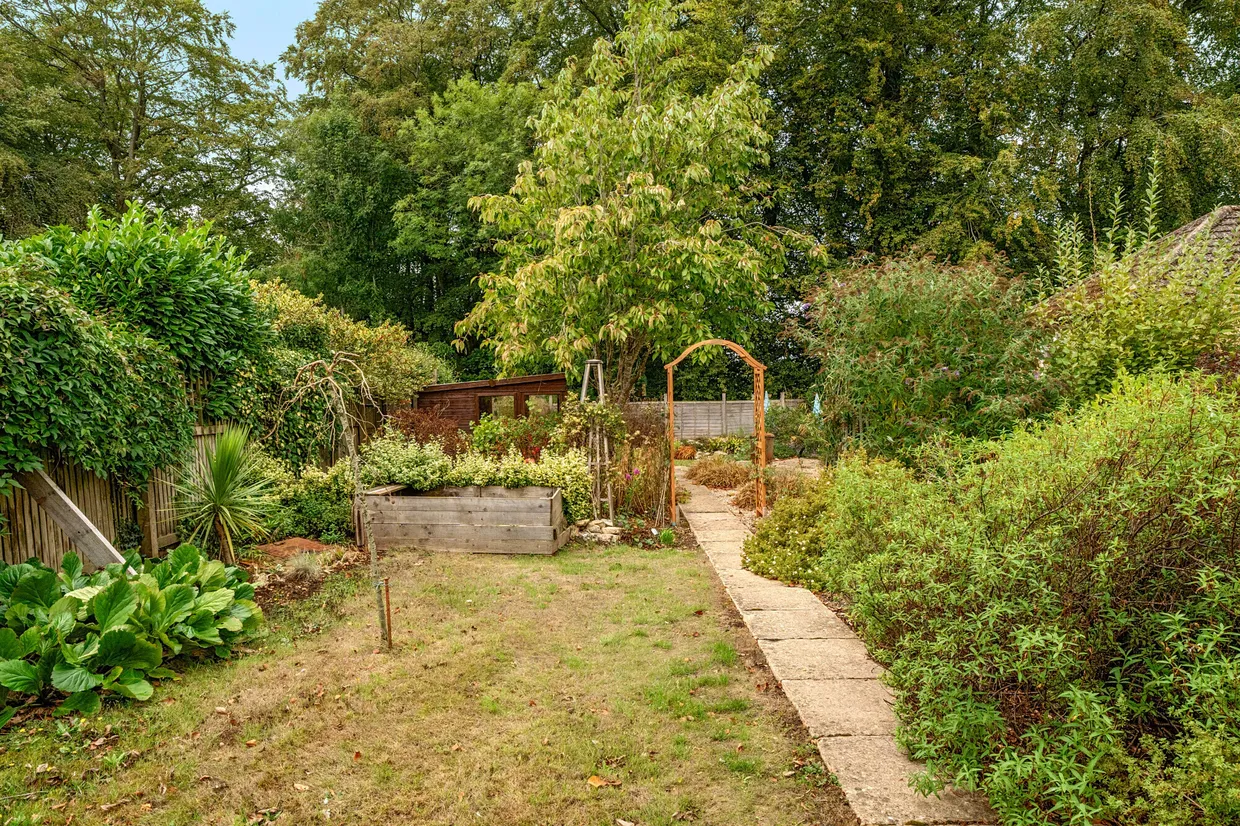Vatch lane, Eastcombe, GL6 photo 12