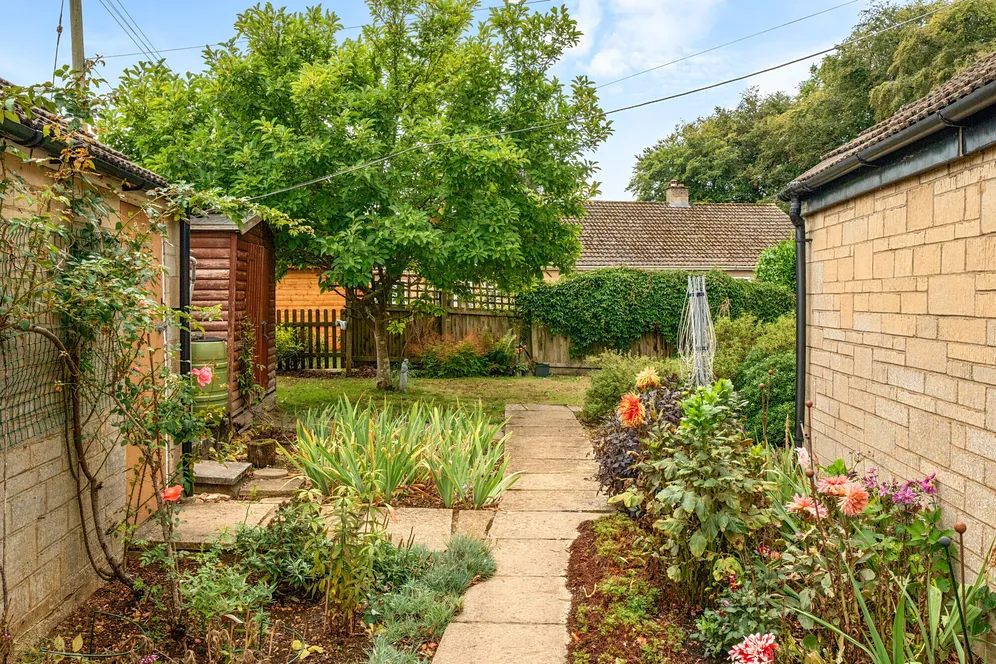 Vatch lane, Eastcombe, GL6 photo 13