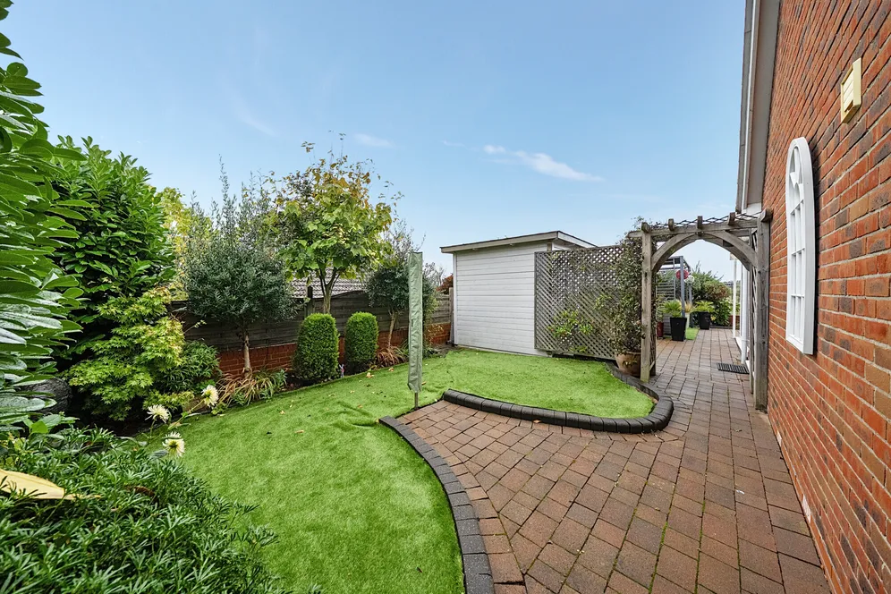 Stoney Lane, Thatcham, RG18 photo 16