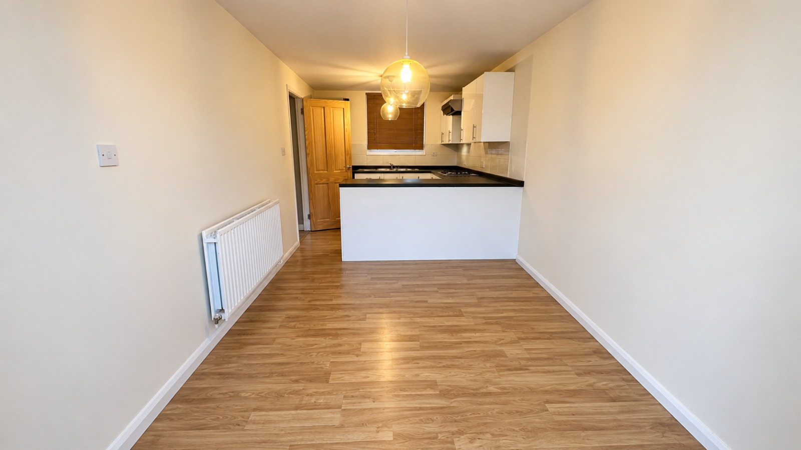 Spacious Three-Bedroom House to Rent  Pennyland, Milton Keynes Image 1