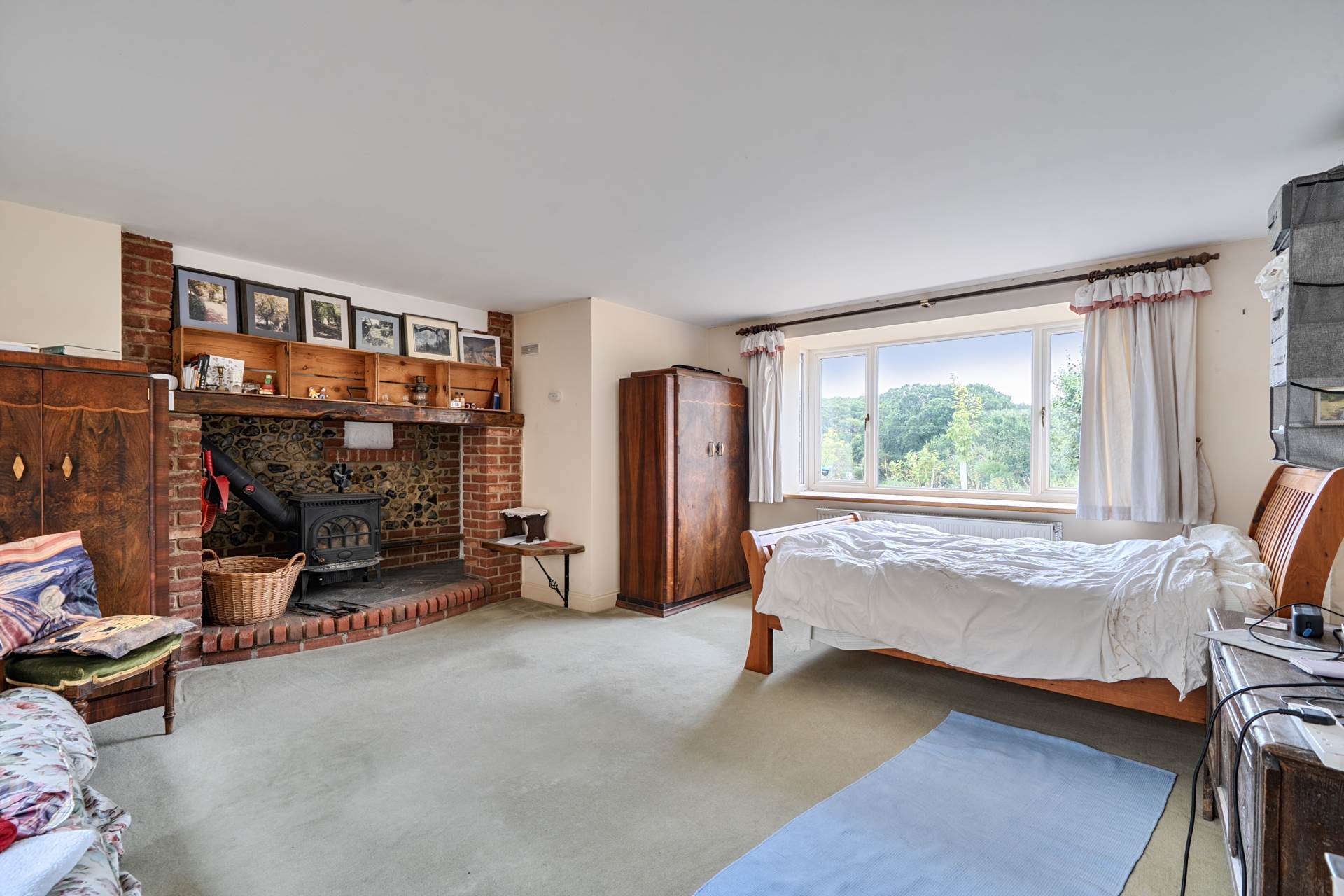 Tote Hill, Lockerley Image 10