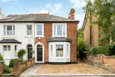 The Crescent, Maidenhead, SL6 photo 1
