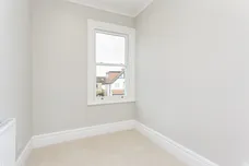 The Crescent, Maidenhead, SL6 photo 11