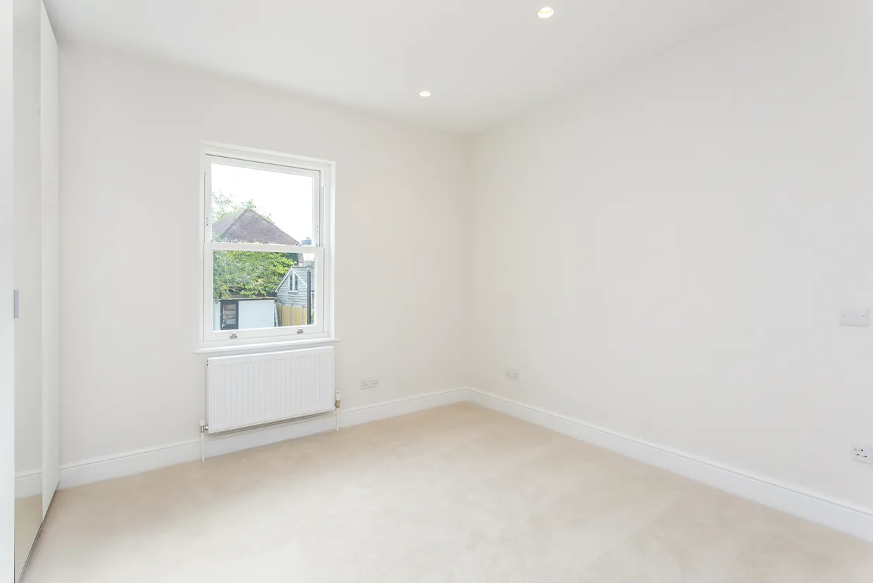 The Crescent, Maidenhead, SL6 photo 15