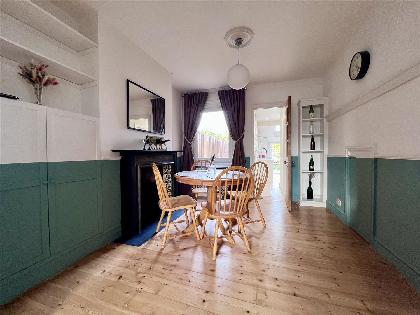 Augustus Road, Stony Stratford, Milton Keynes Image 3