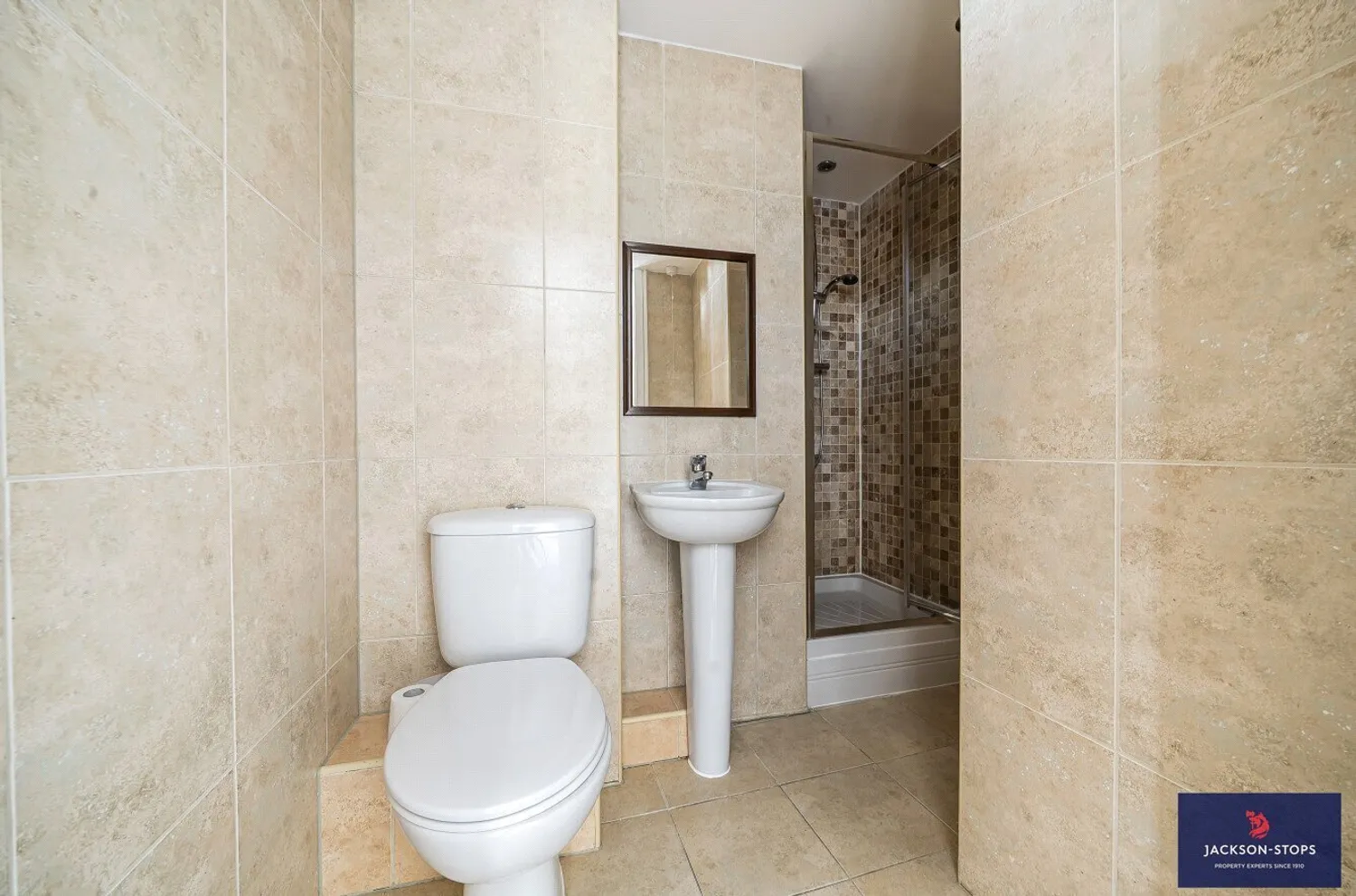Cecil Lodge, Falmouth Avenue, CB8 photo 6