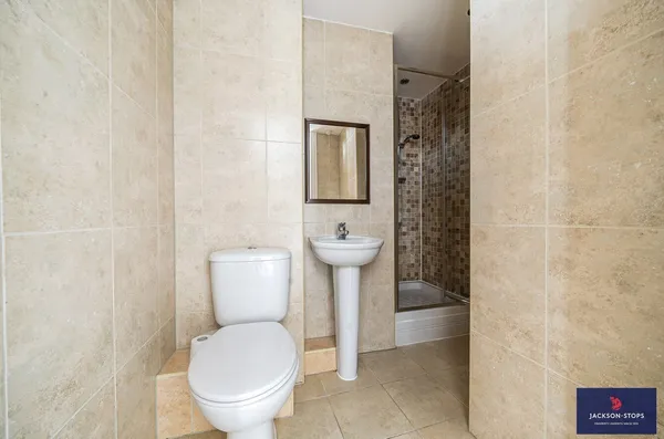 Cecil Lodge, Falmouth Avenue, CB8 photo 6