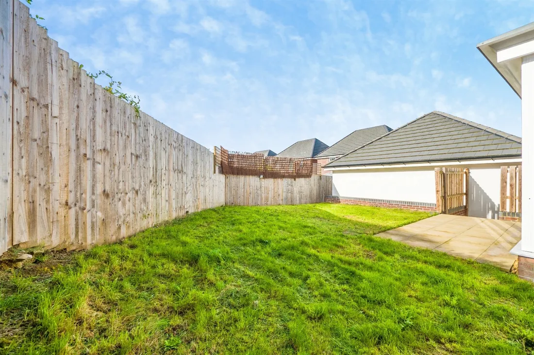 Property photo 25