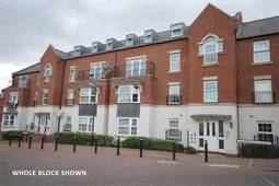 Farnborough Avenue, Rugby, CV22