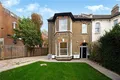 Cricklewood Lane, Willesden Green, London, NW2 — photo 1