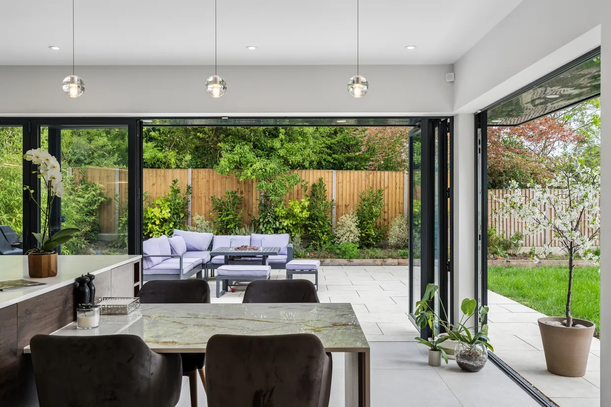 Seeleys Road, Beaconsfield, HP9 photo 1