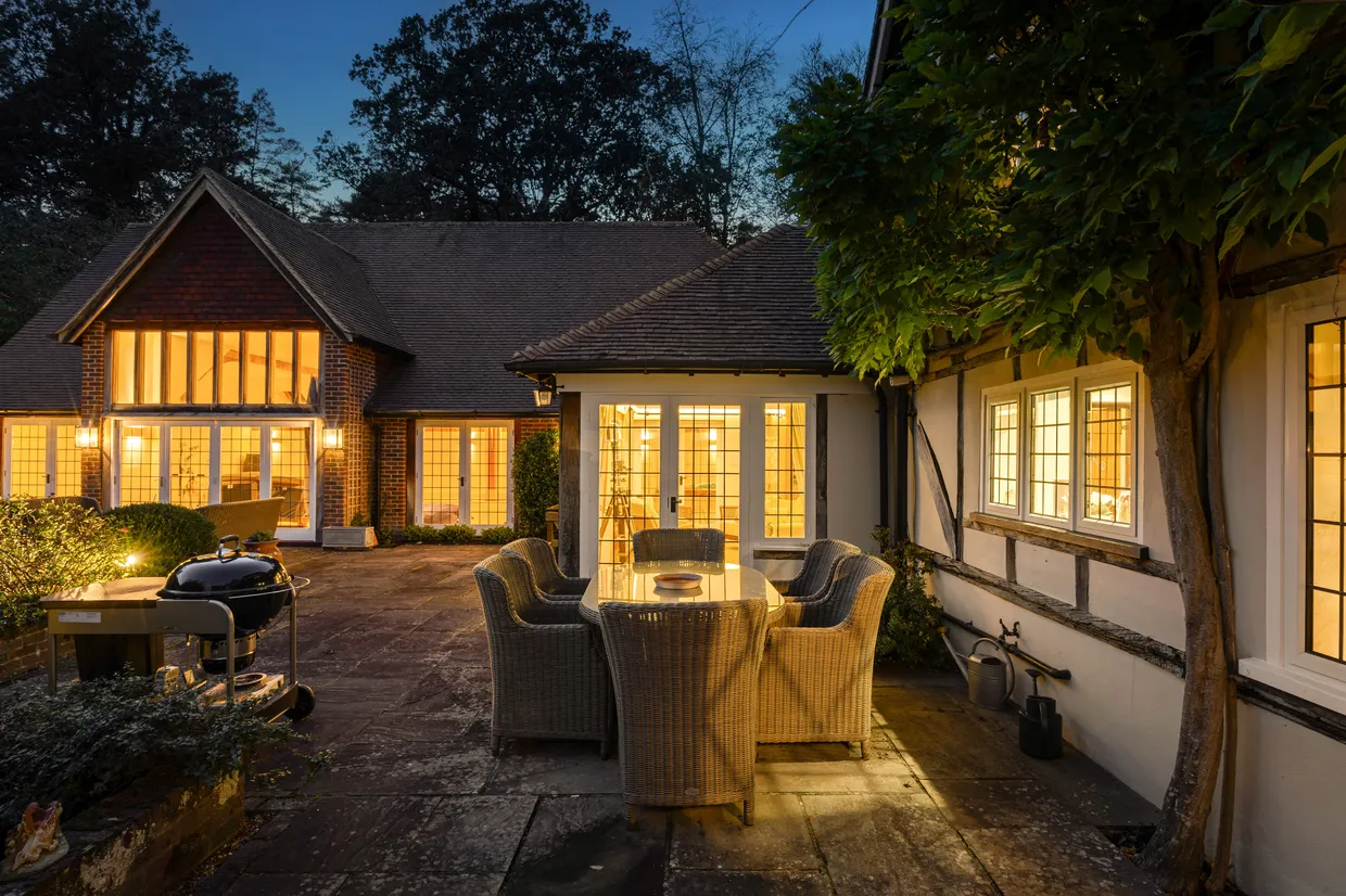 Chatter Alley, Dogmersfield, RG27 photo 8