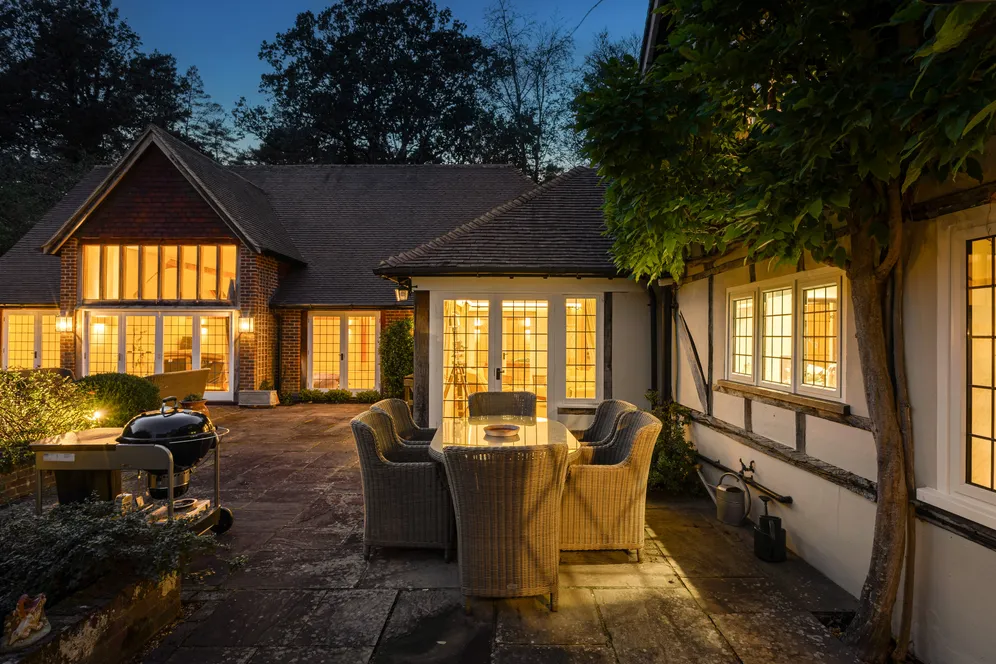 Chatter Alley, Dogmersfield, RG27 photo 8