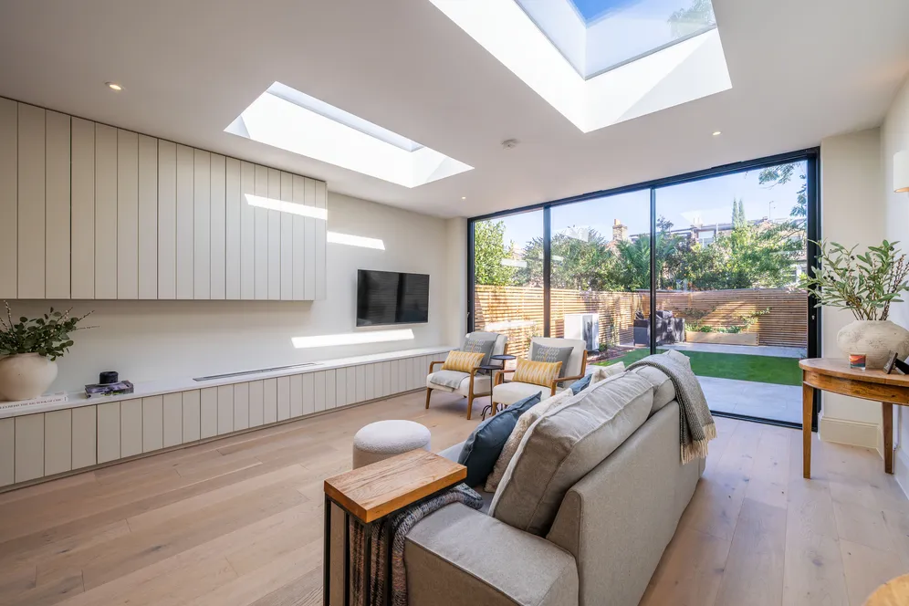 Leppoc Road, London, SW4 photo 32
