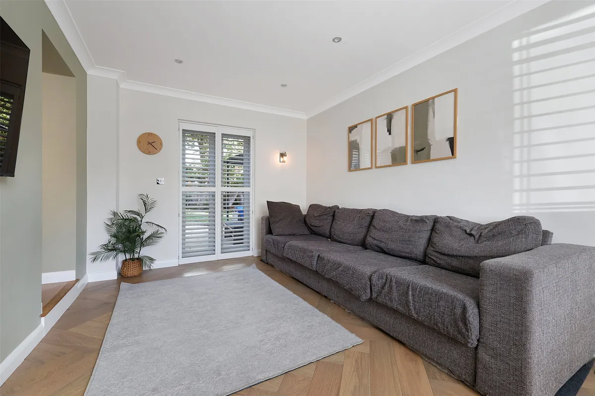 Juniper Close, Oxted, Surrey, RH8