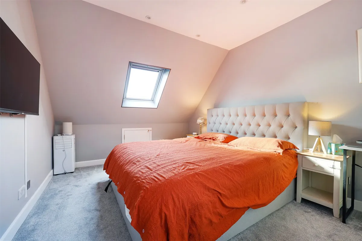 Juniper Close, Oxted, Surrey, RH8