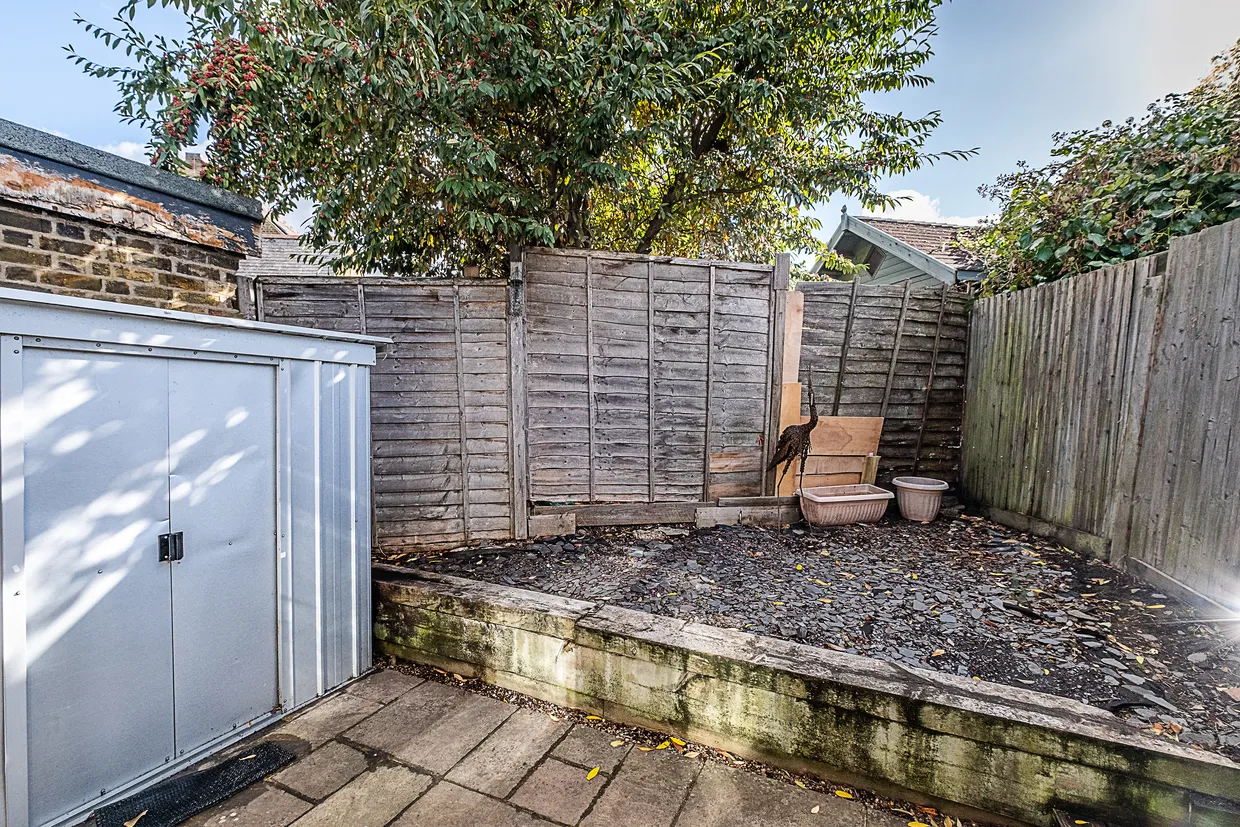 Church Road, Kingston Upon Thames, KT1 photo 6