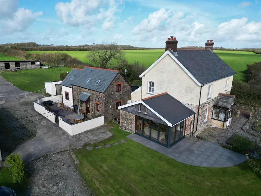 Property Image 40