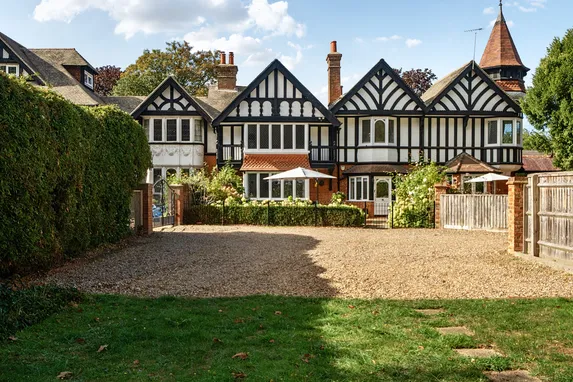 Lower Cookham Road, Maidenhead, SL6