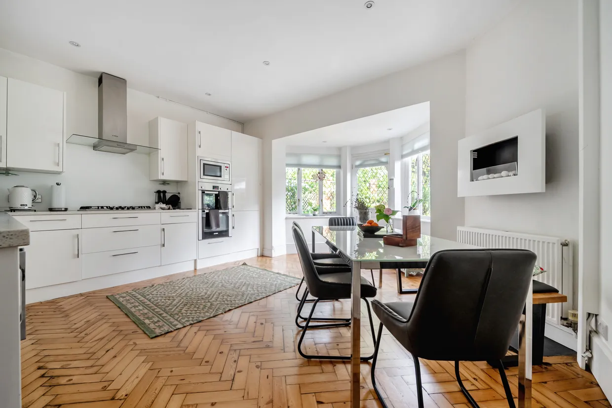 Lower Cookham Road, Maidenhead, SL6 photo 5