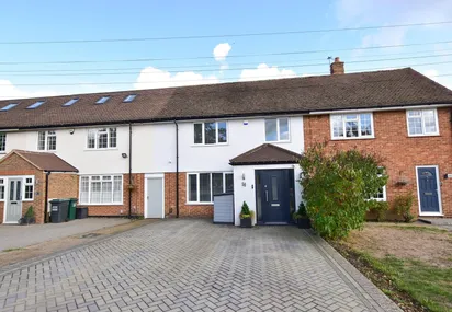 Tibbs Hill Road, Abbots Langley, WD5