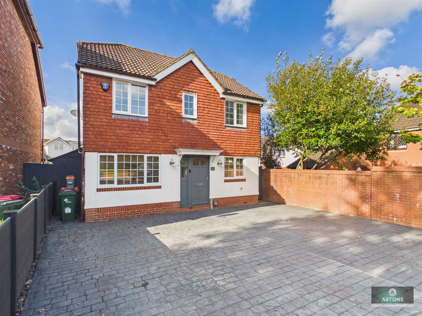 Harper Drive, Maidenbower, Crawley Image 21