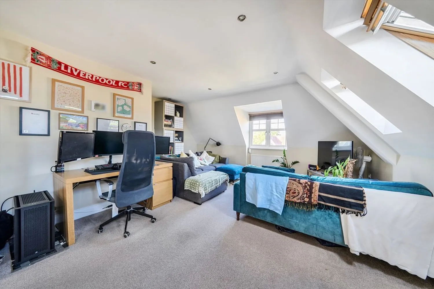 Hersham Road, Walton-On-Thames, KT12 photo 2