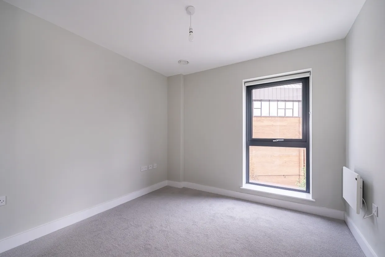 10 Market St Newbury RG14 photo 1