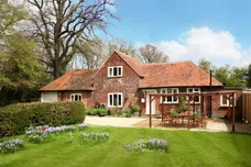 Bagmore Lane Herriard RG25 photo 1