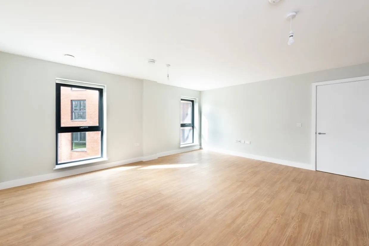 11 Market Street Newbury RG14 photo 2