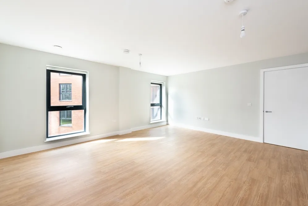11 Market Street Newbury RG14 photo 2