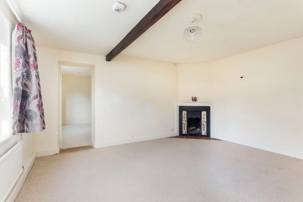 Bagmore Lane Herriard RG25 photo 2