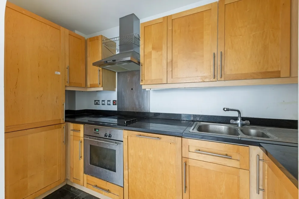 Platinum House London HA1 photo 2