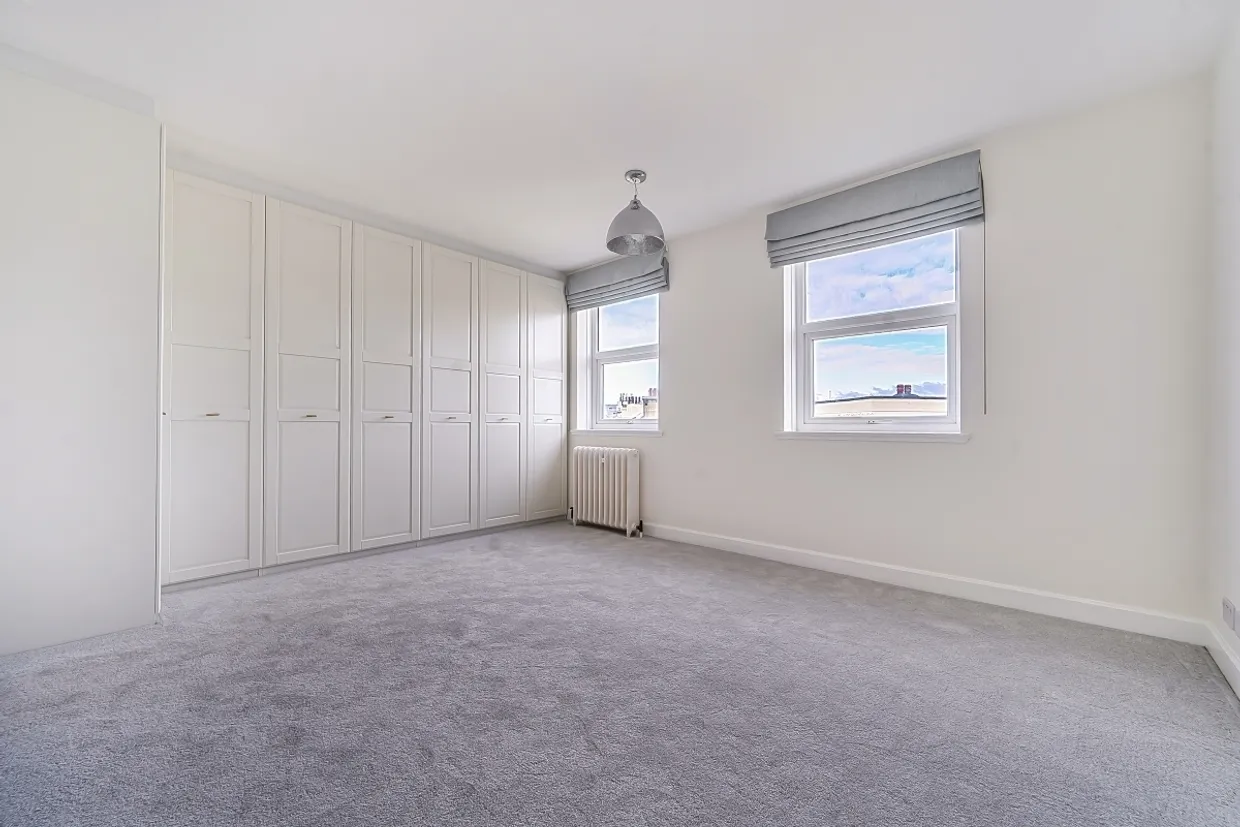 Courtenay Terrace Hove BN3 photo 9