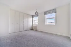 Courtenay Terrace Hove BN3 photo 9